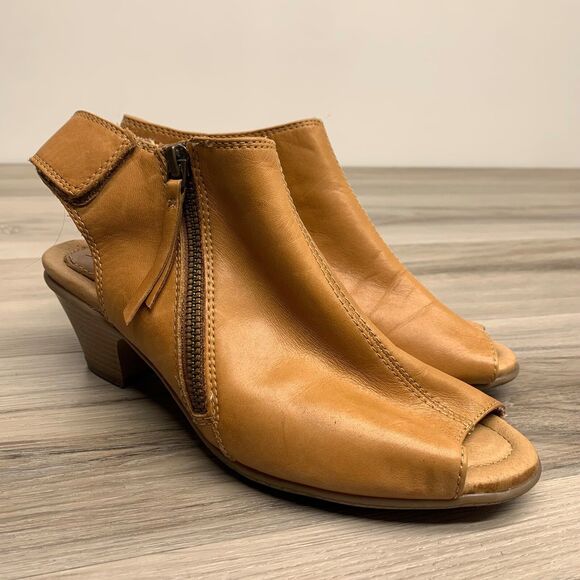 Earth Slingback Sandals for Women for sale | eBay Earth Kristy Leather Peep Toe Slingback Sandals Casual Booties Zip Size 6.5B